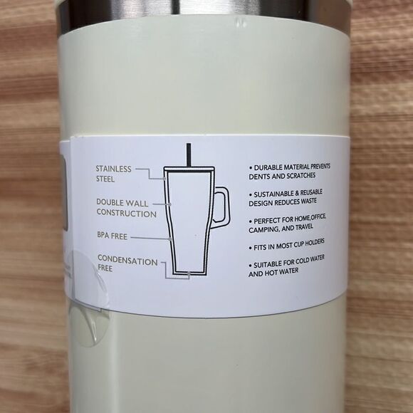 40oz hydraquench tumbler with handle in cream - Picture 9 of 12